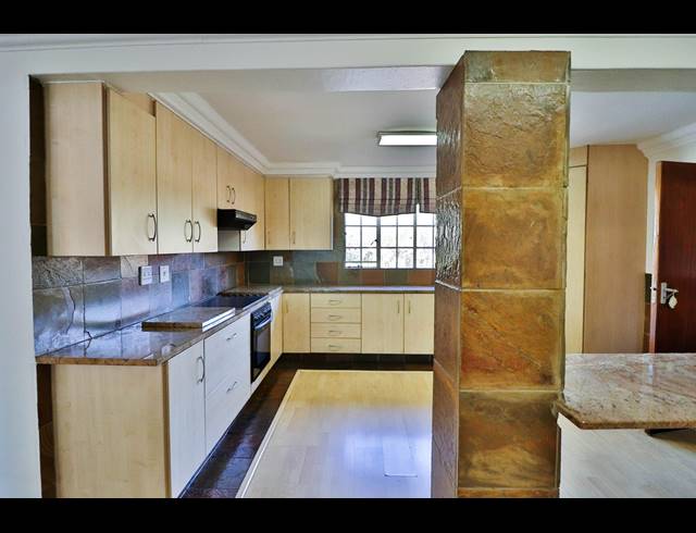 4 BEDROOM HOUSE SOLD IN PRETORIUSPARK